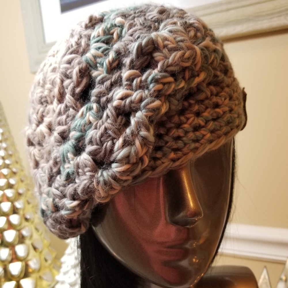 NWT Handmade Crochet Chunky 3-Way Unisex Beret
